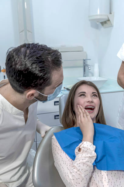 Best Cracked Tooth Emergency Dentist  in Clarksville, TN